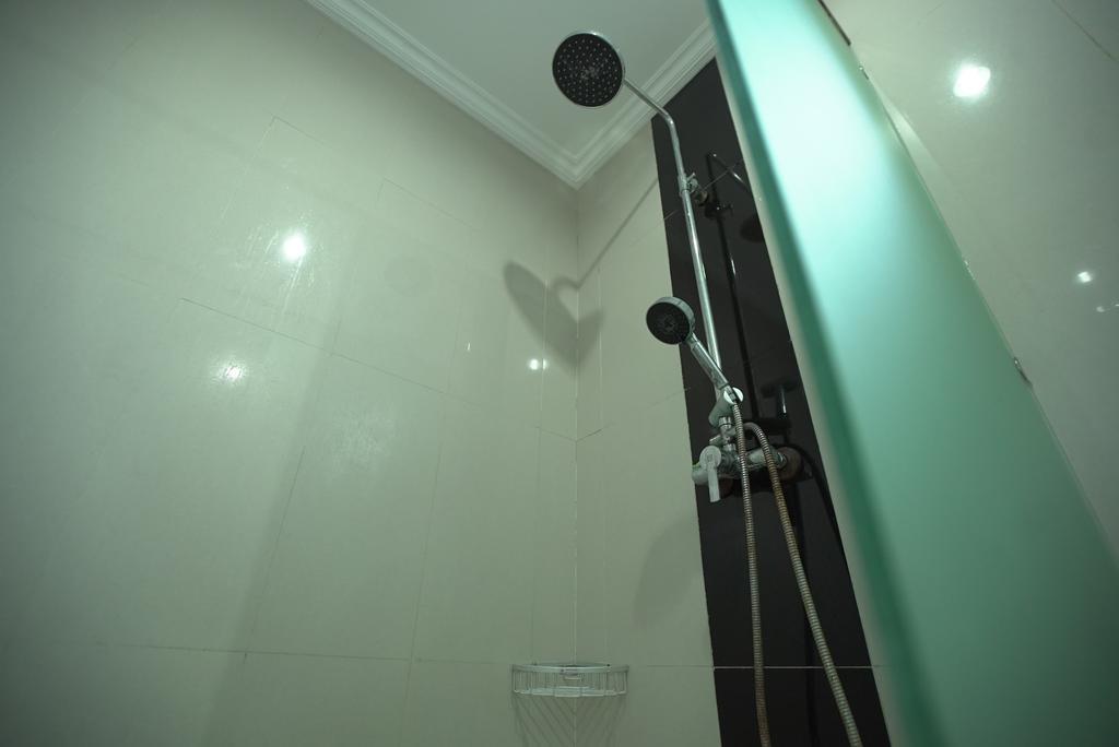 Отель Rena Segara House Kuta Кута Экстерьер фото