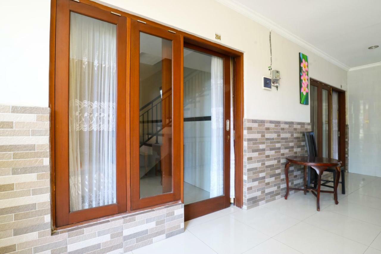 Отель Rena Segara House Kuta Кута Экстерьер фото