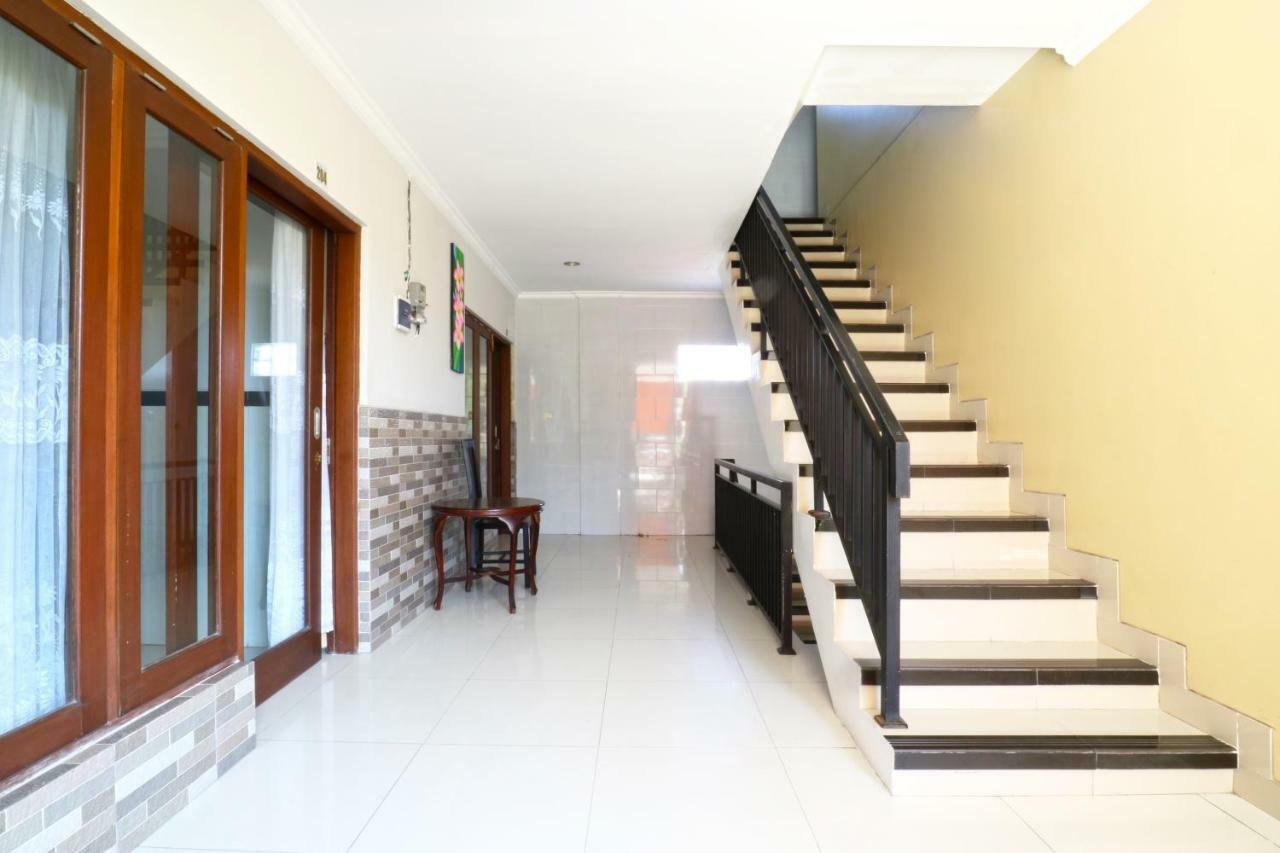 Отель Rena Segara House Kuta Кута Экстерьер фото